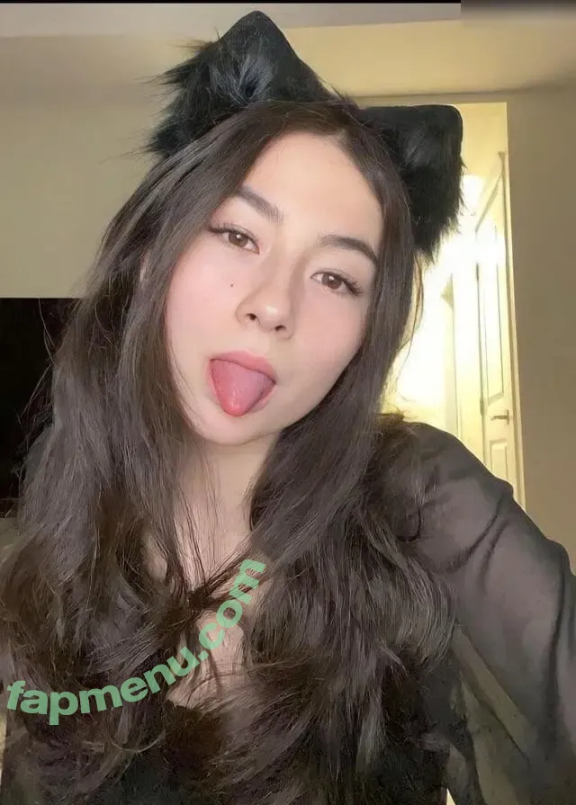 Kyedae Shymko nude photo #0002 (kyedae)