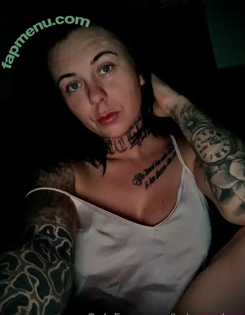 kyhoneybee nude photo #0008 (kyhoneymusic)