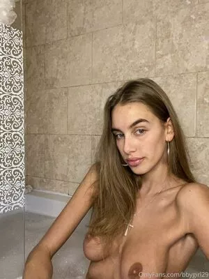 Kyia Peters Basildon / _kyia._ / bbygirl29 / kyia13833672 nude photo #0193
