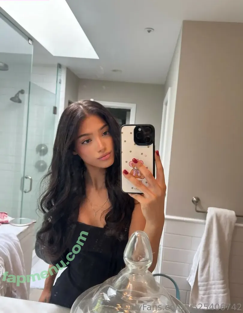 kylamaee nude photo #0037 (kylacake1)