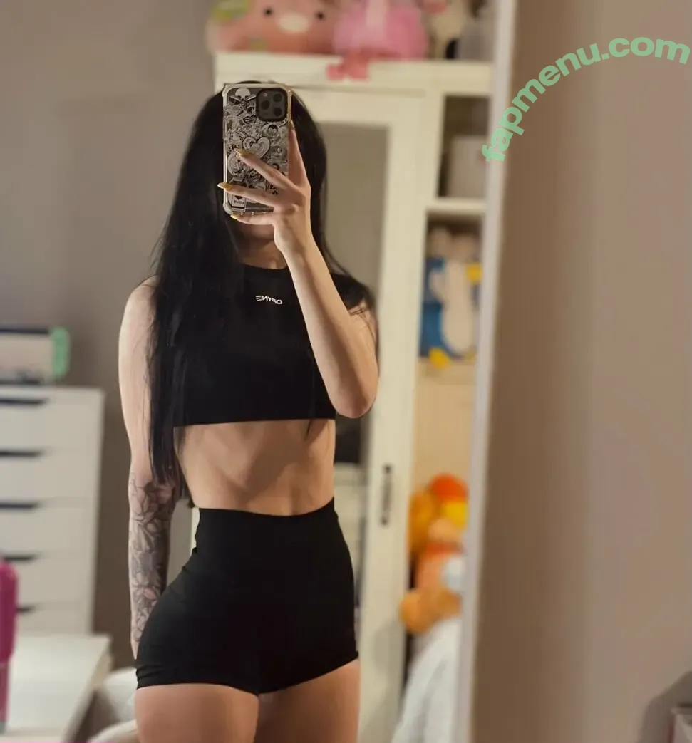 Kylee Carter nude photo #0410 (justfoxii / kyleecarterrr)