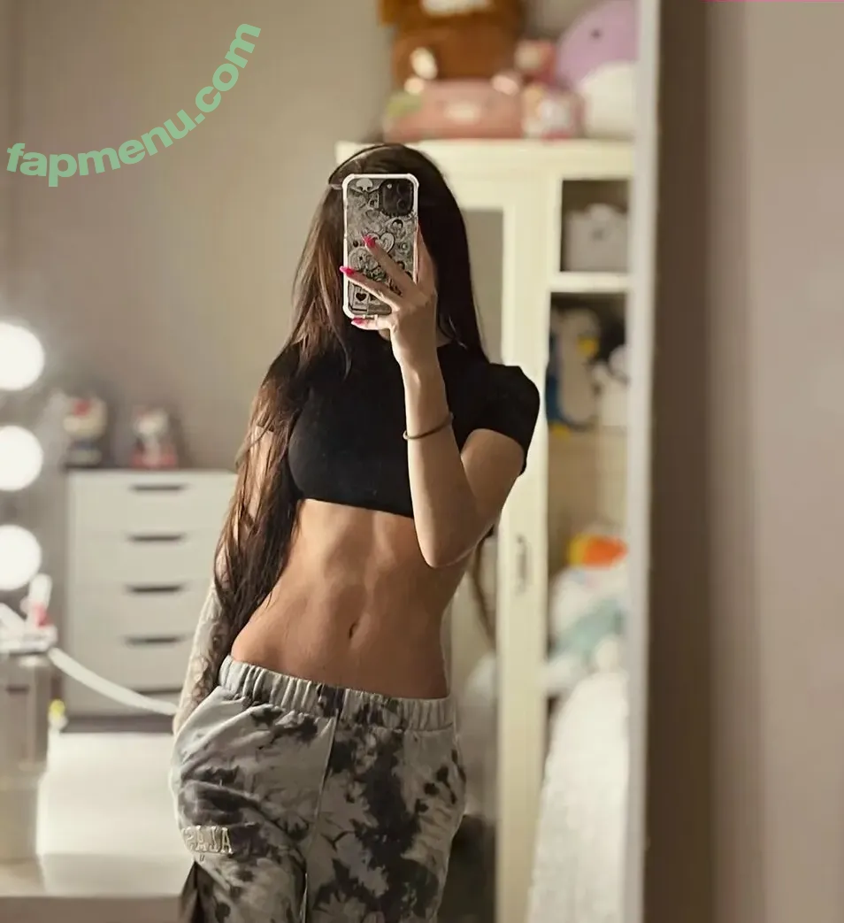 Kylee Carter nude photo #0461 (justfoxii / kyleecarterrr)