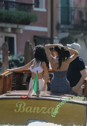 Kylie Jenner / kyliejenner / kyliejenner.2 nude photo #2662