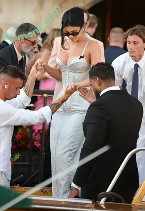 Kylie Jenner / kyliejenner / kyliejenner.2 nude photo #2680