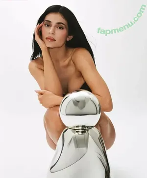 Kylie Jenner / kyliejenner / kyliejenner.2 nude photo #2729
