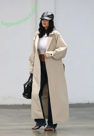 Kylie Jenner / kyliejenner / kyliejenner.2 nude photo #2762