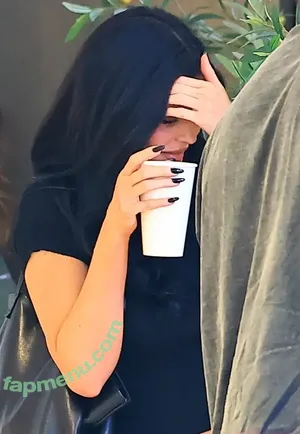 Kylie Jenner / KylieJenner / kyliejenner.2 nude photo #2800