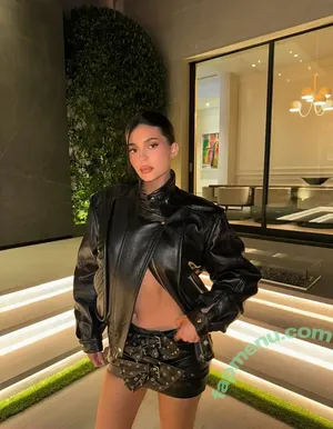 Kylie Jenner / KylieJenner / kyliejenner.2 nude photo #2846