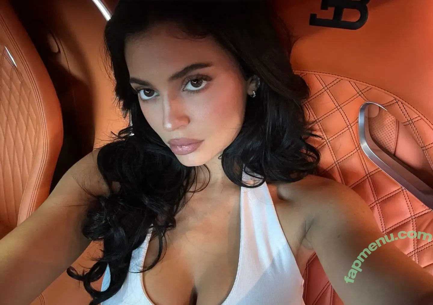 Kylie Jenner nude photo #2651 (kyliejenner / kyliejenner.2)