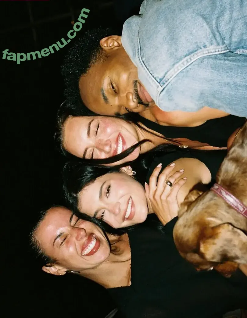 Kylie Jenner nude photo #2736 (kyliejenner / kyliejenner.2)