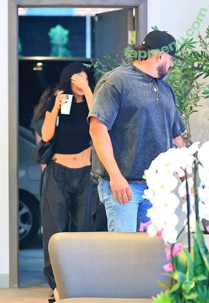 Kylie Jenner nude photo #2810 (KylieJenner / kyliejenner.2)