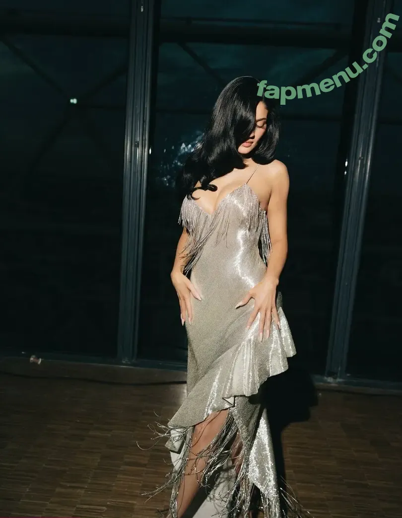 Kylie Jenner nude photo #2961 (KylieJenner / kyliejenner.2)
