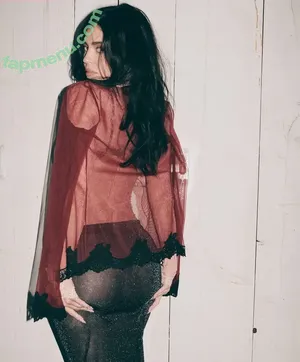 Kylie Jenner / KylieJenner / kyliejenner.2 nude photo #3051