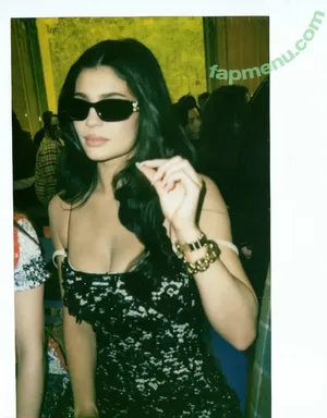 Kylie Jenner / KylieJenner / kyliejenner.2 nude photo #3079