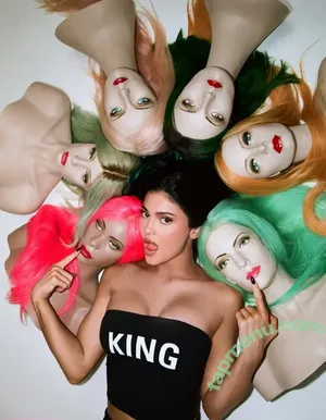 Kylie Jenner / KylieJenner / kyliejenner.2 nude photo #3182