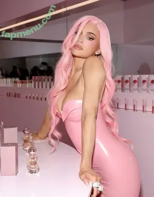 Kylie Jenner / KylieJenner / kyliejenner.2 nude photo #3242
