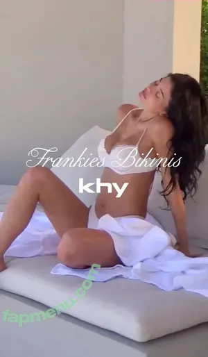 Kylie Jenner / KylieJenner / kyliejenner.2 nude photo #3288