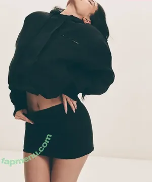 Kylie Jenner / KylieJenner / kyliejenner.2 nude photo #3292