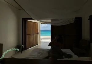 Kylie Jenner / KylieJenner / kyliejenner.2 nude photo #3307