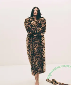 Kylie Jenner / KylieJenner / kyliejenner.2 nude photo #3320