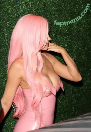 Kylie Jenner / KylieJenner / kyliejenner.2 nude photo #3376