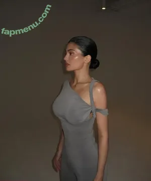Kylie Jenner / KylieJenner / kyliejenner.2 nude photo #3416