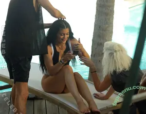 Kylie Jenner / kyliejenner / kyliejenner.2 nude photo #3442