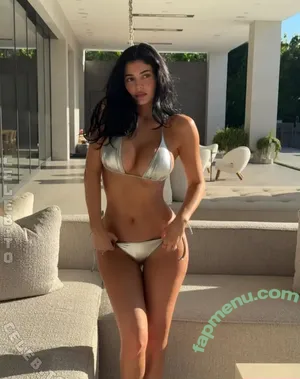 Kylie Jenner / kyliejenner / kyliejenner.2 nude photo #3528