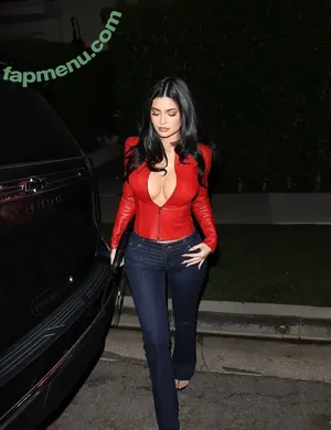 Kylie Jenner / kyliejenner / kyliejenner.2 nude photo #3542