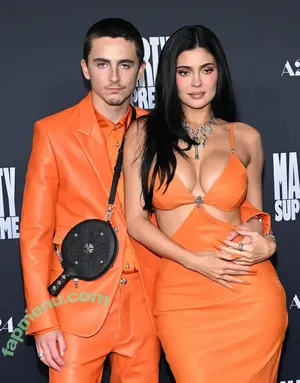 Kylie Jenner / kyliejenner / kyliejenner.2 nude photo #3571