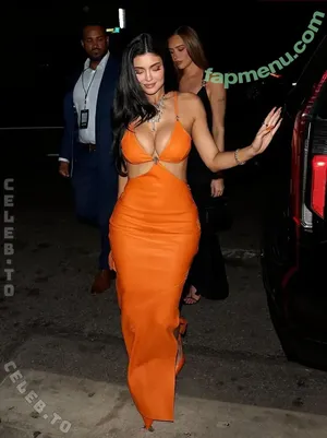 Kylie Jenner / kyliejenner / kyliejenner.2 nude photo #3615