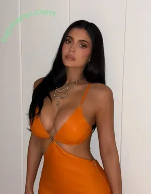 Kylie Jenner / kyliejenner / kyliejenner.2 nude photo #3621