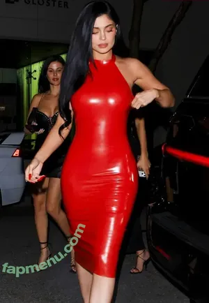 Kylie Jenner / kyliejenner / kyliejenner.2 nude photo #3679