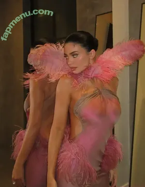 Kylie Jenner / kyliejenner / kyliejenner.2 nude photo #3698