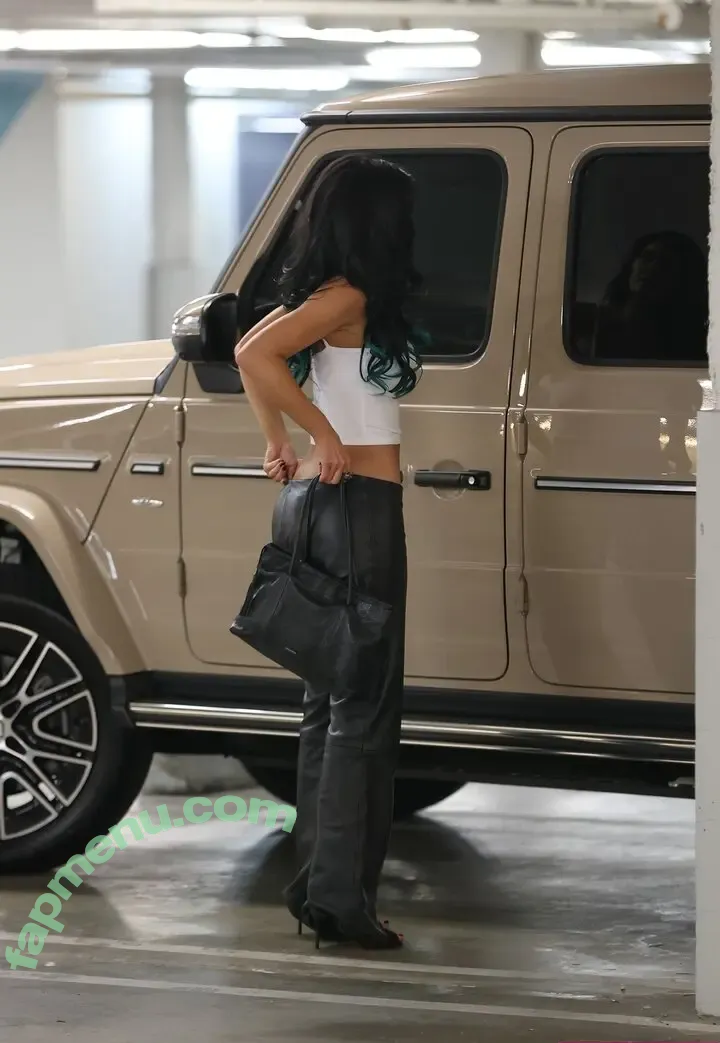 Kylie Jenner nude photo #3126 (KylieJenner / kyliejenner.2)