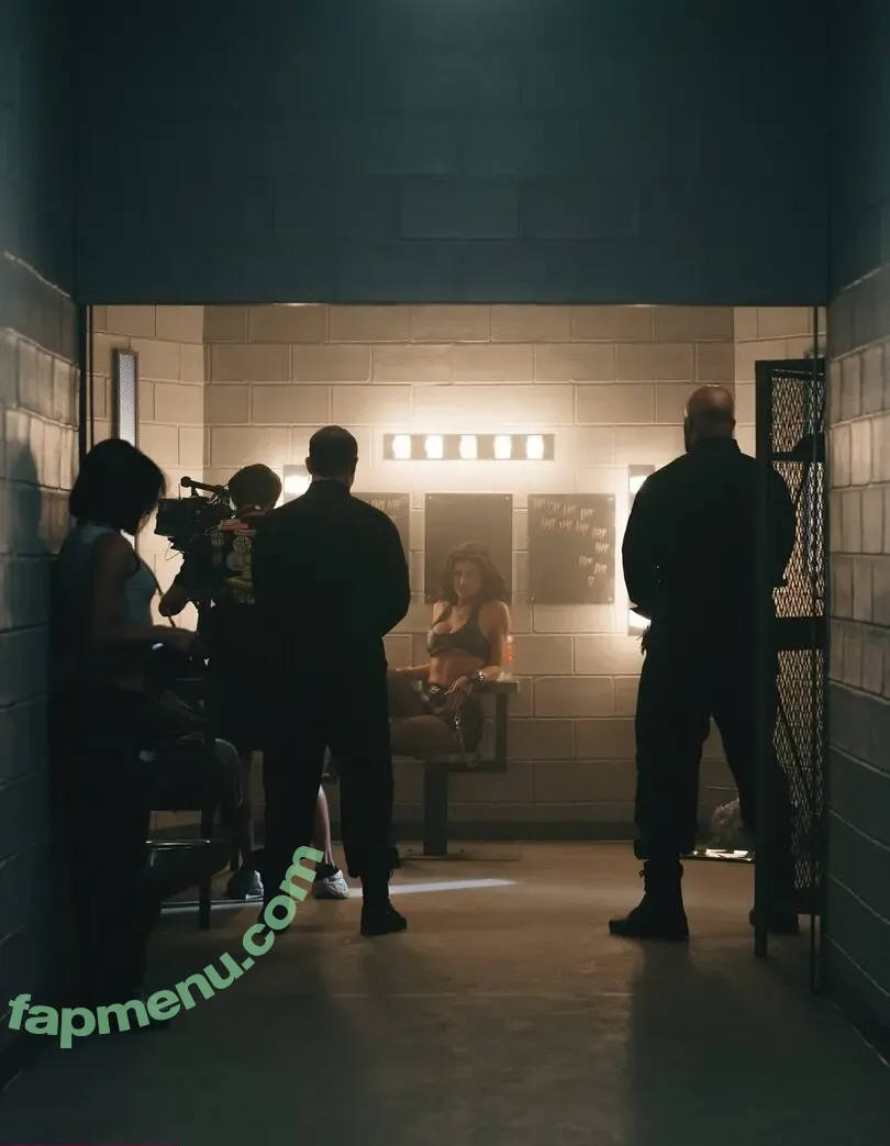 Kylie Jenner nude photo #3141 (KylieJenner / kyliejenner.2)