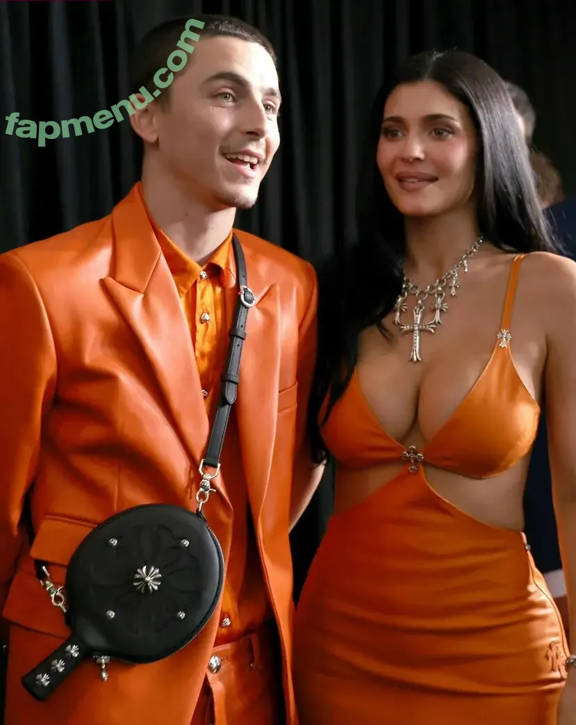 Kylie Jenner nude photo #3555 (kyliejenner / kyliejenner.2)