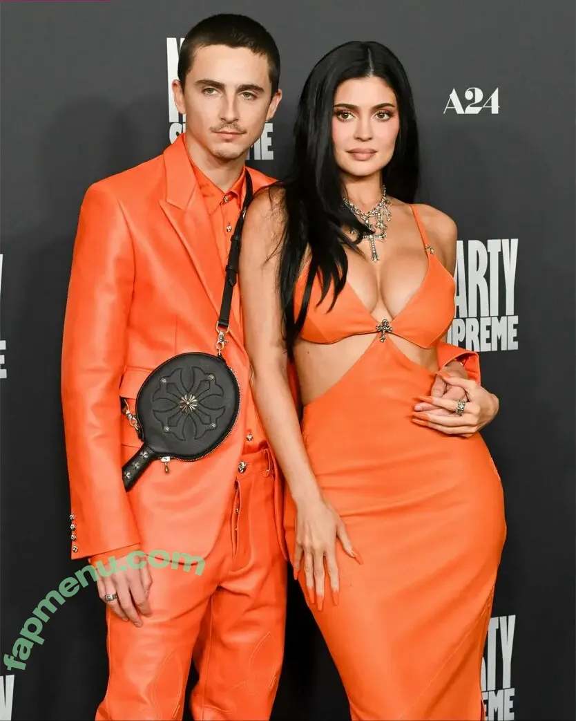 Kylie Jenner nude photo #3556 (kyliejenner / kyliejenner.2)