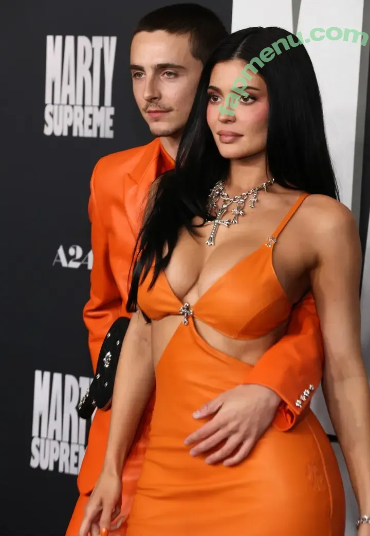 Kylie Jenner nude photo #3578 (kyliejenner / kyliejenner.2)