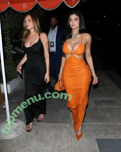Kylie Jenner nude photo #3590 (kyliejenner / kyliejenner.2)