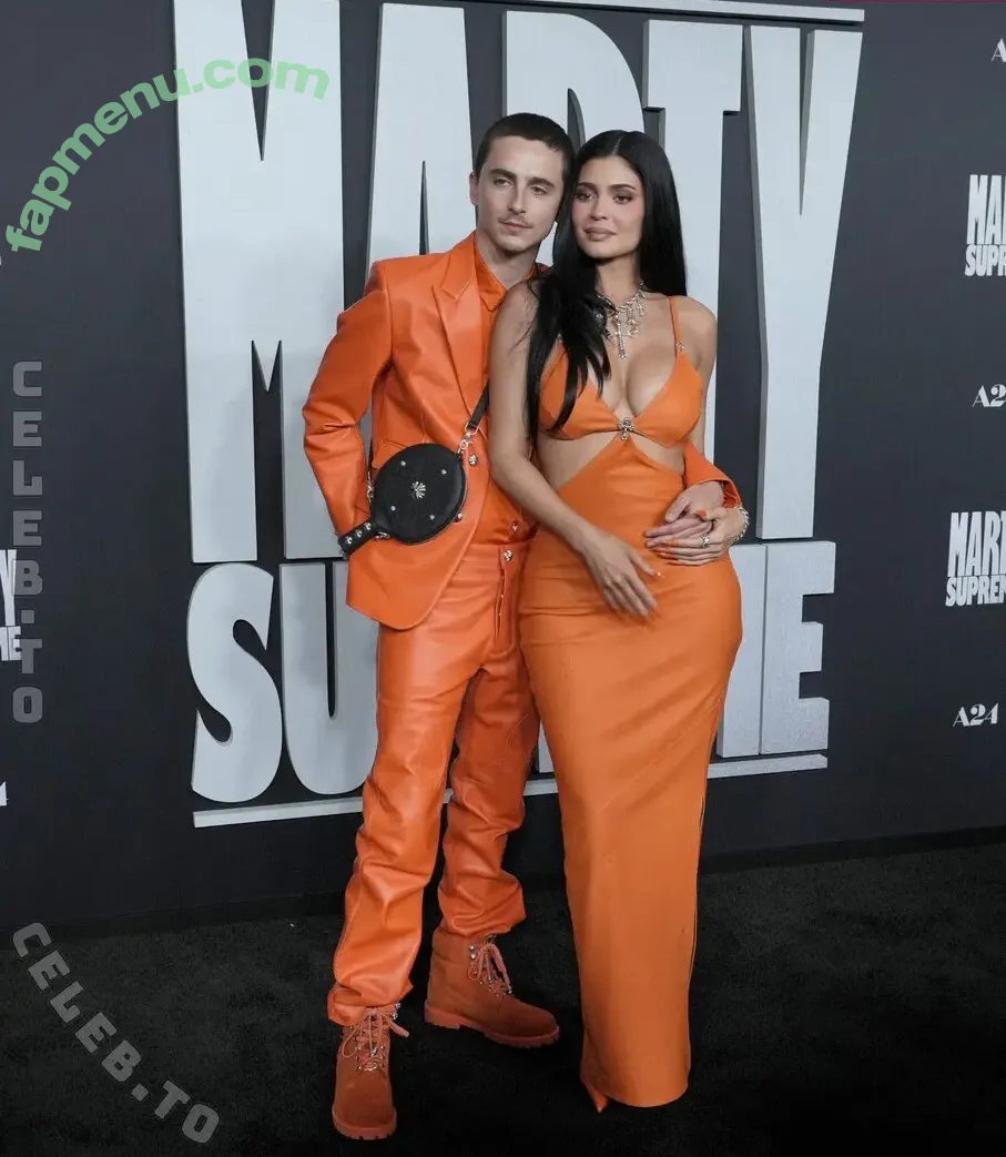 Kylie Jenner nude photo #3605 (kyliejenner / kyliejenner.2)