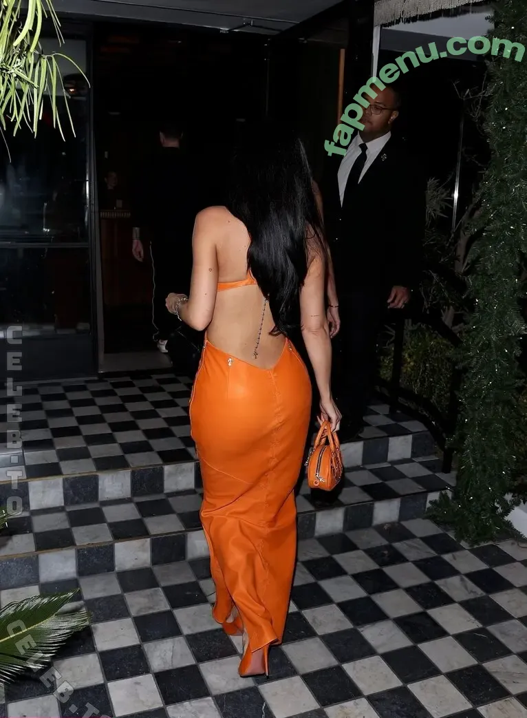 Kylie Jenner nude photo #3619 (kyliejenner / kyliejenner.2)