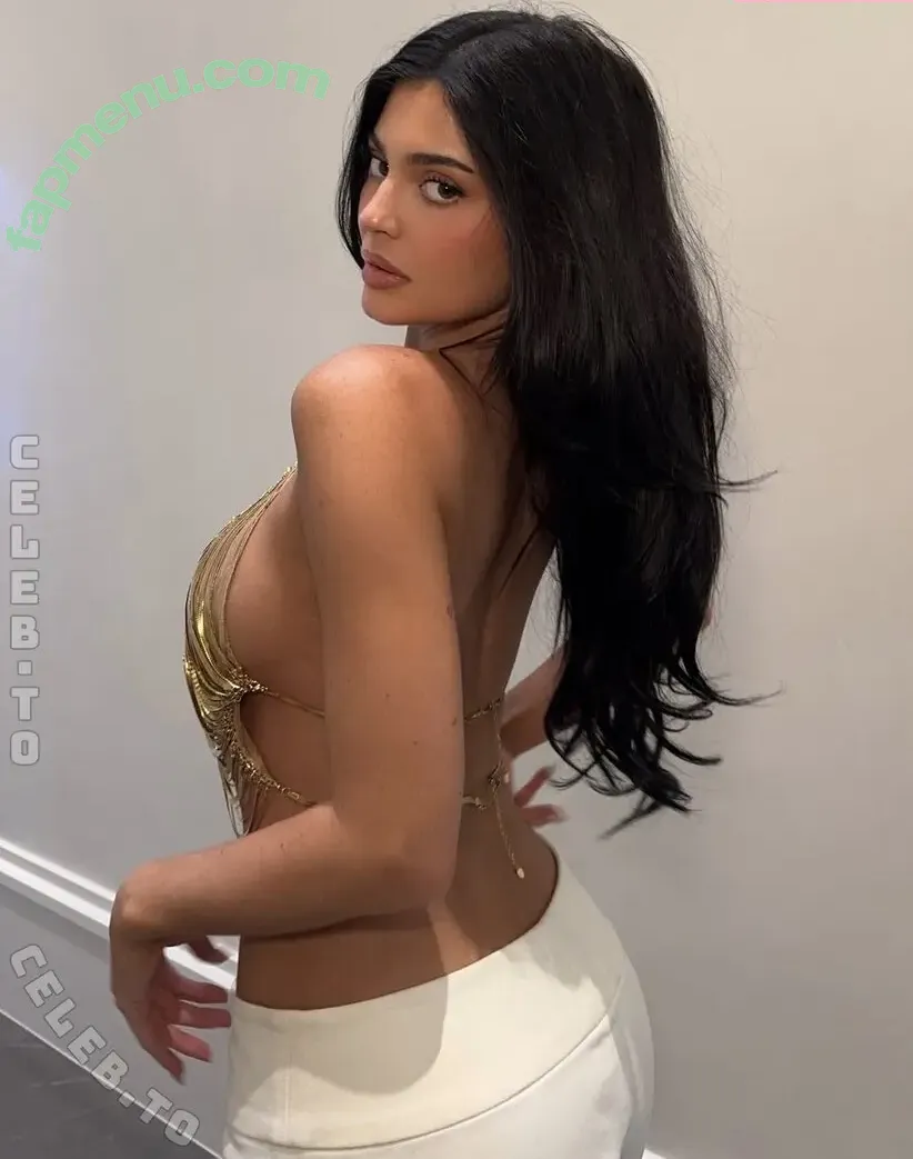 Kylie Jenner nude photo #3641 (kyliejenner / kyliejenner.2)