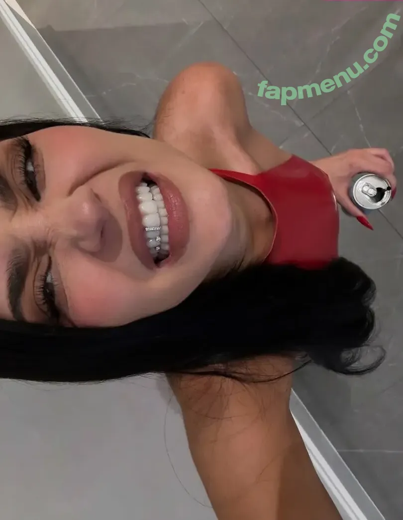 Kylie Jenner nude photo #3686 (kyliejenner / kyliejenner.2)