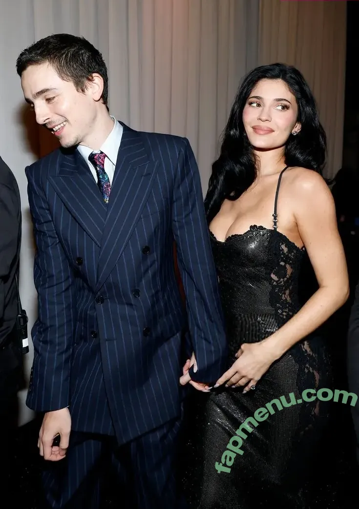 Kylie Jenner nude photo #3865 (kyliejenner / kyliejenner.2)