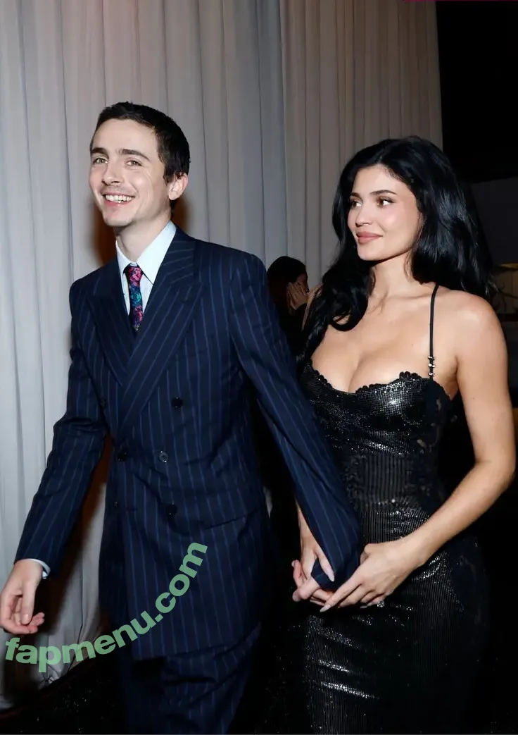 Kylie Jenner nude photo #3866 (kyliejenner / kyliejenner.2)