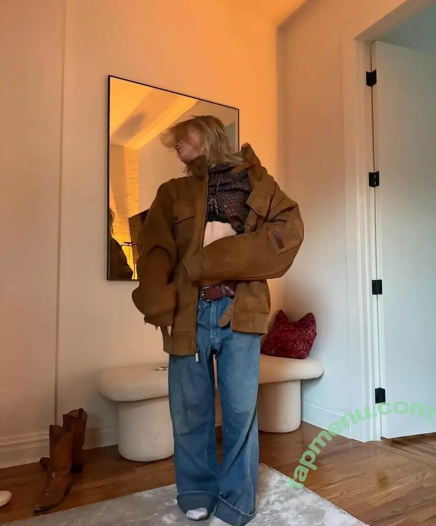 Kylie Rogers nude photo #0036 (kylieannerogers)