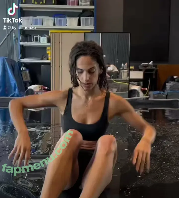 Kylie Shea nude photo #0009 (Kylie Shea)