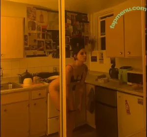 Kylie Vincent / ashtrayprincess / kylievincentthefirst nude photo #0004