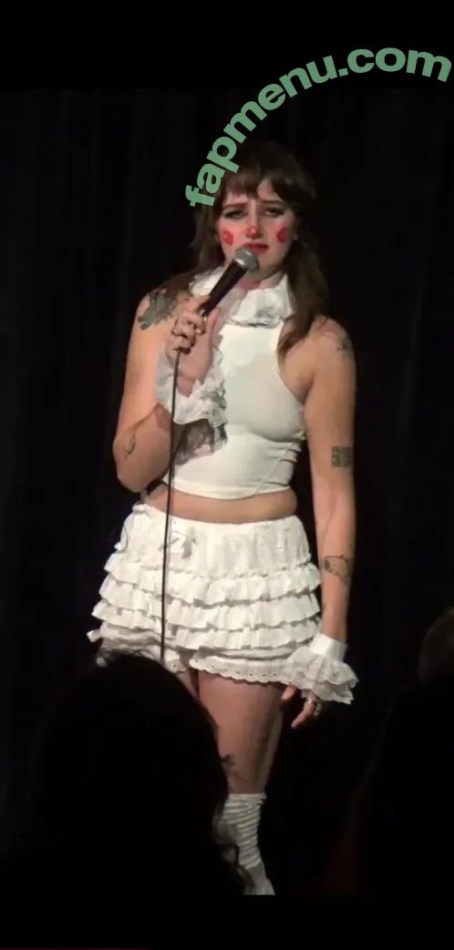 Kylie Vincent nude photo #0068 (ashtrayprincess / kylievincentthefirst)